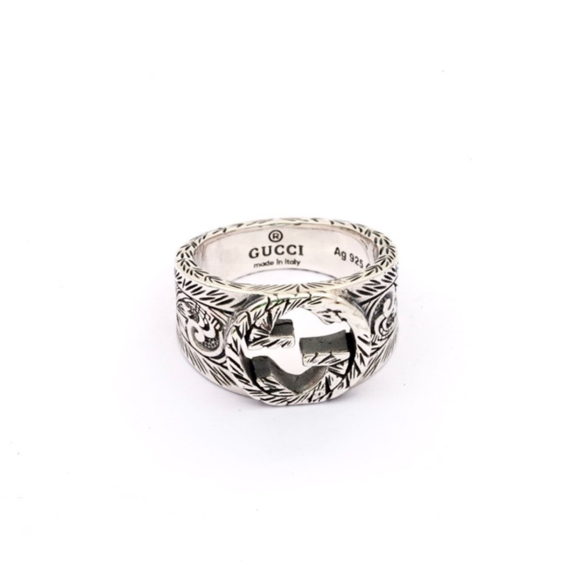 G*u*i rings